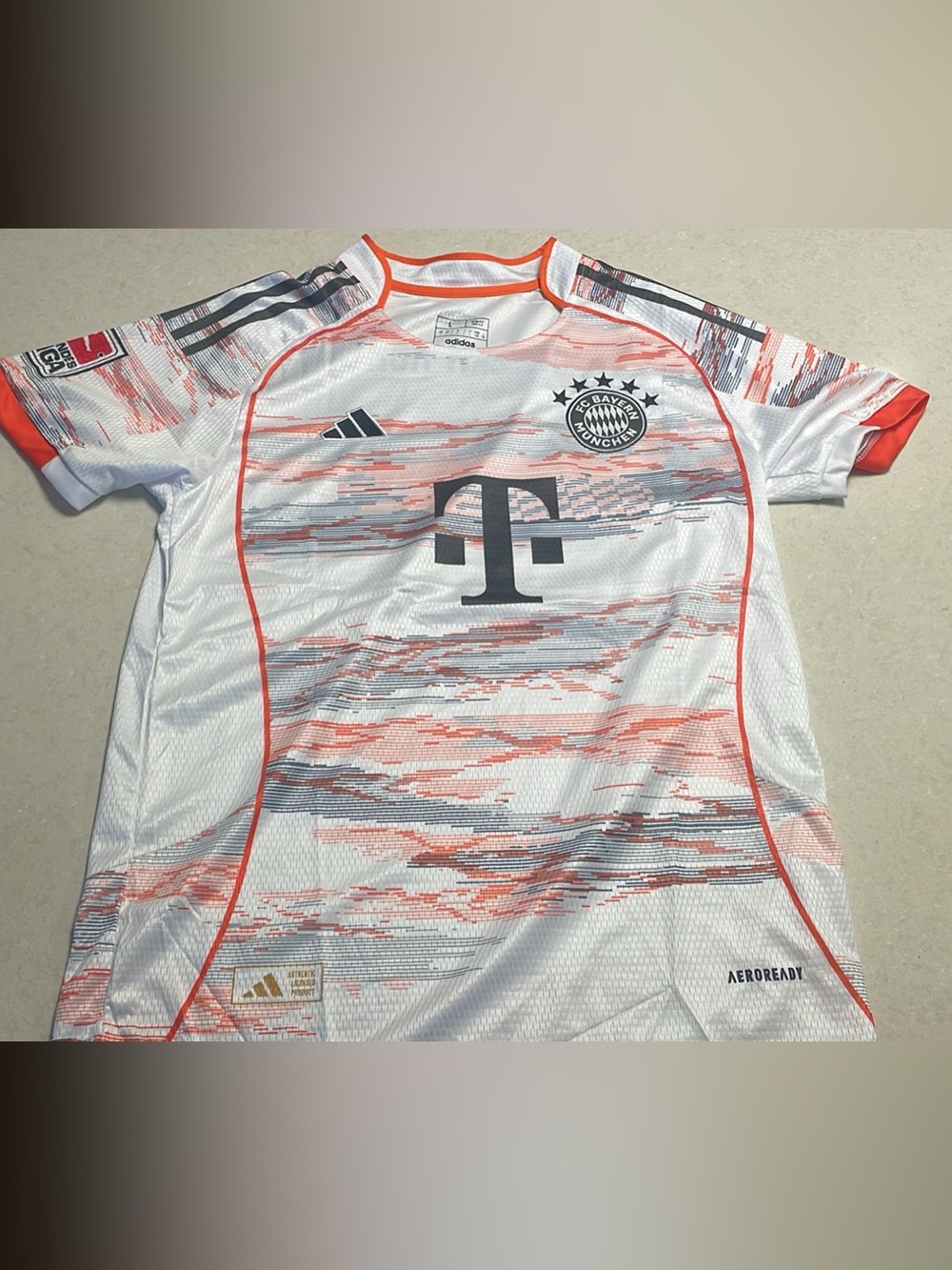 adidas Bayern Munich White Jersey Large